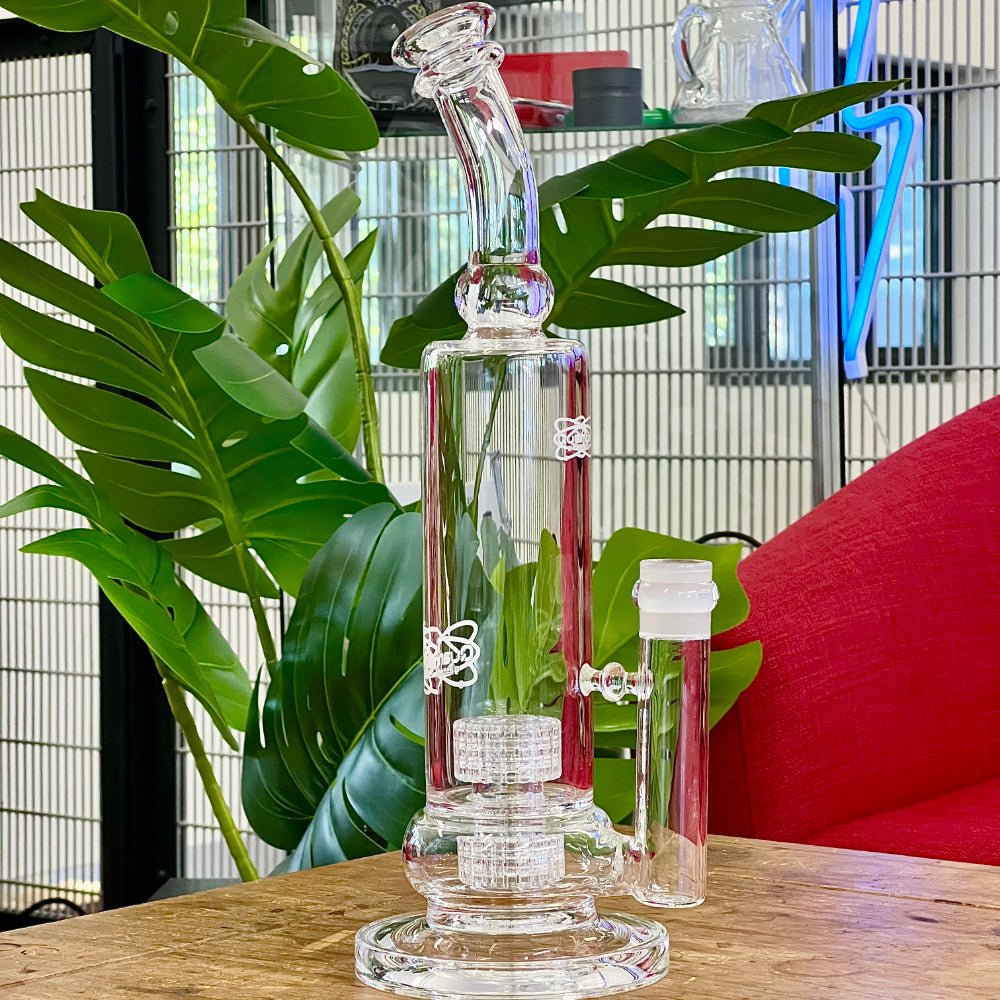 Glassworks Twin Matrix Water Tool by Quantum Vapefiend