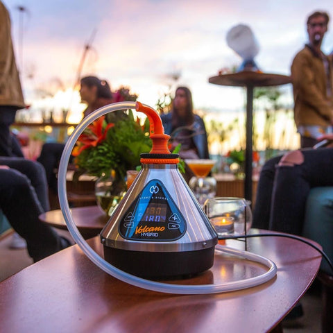 Volcano Hybrid Vaporizer - UK Plug | Storz & Bickel - Vapefiend UK
